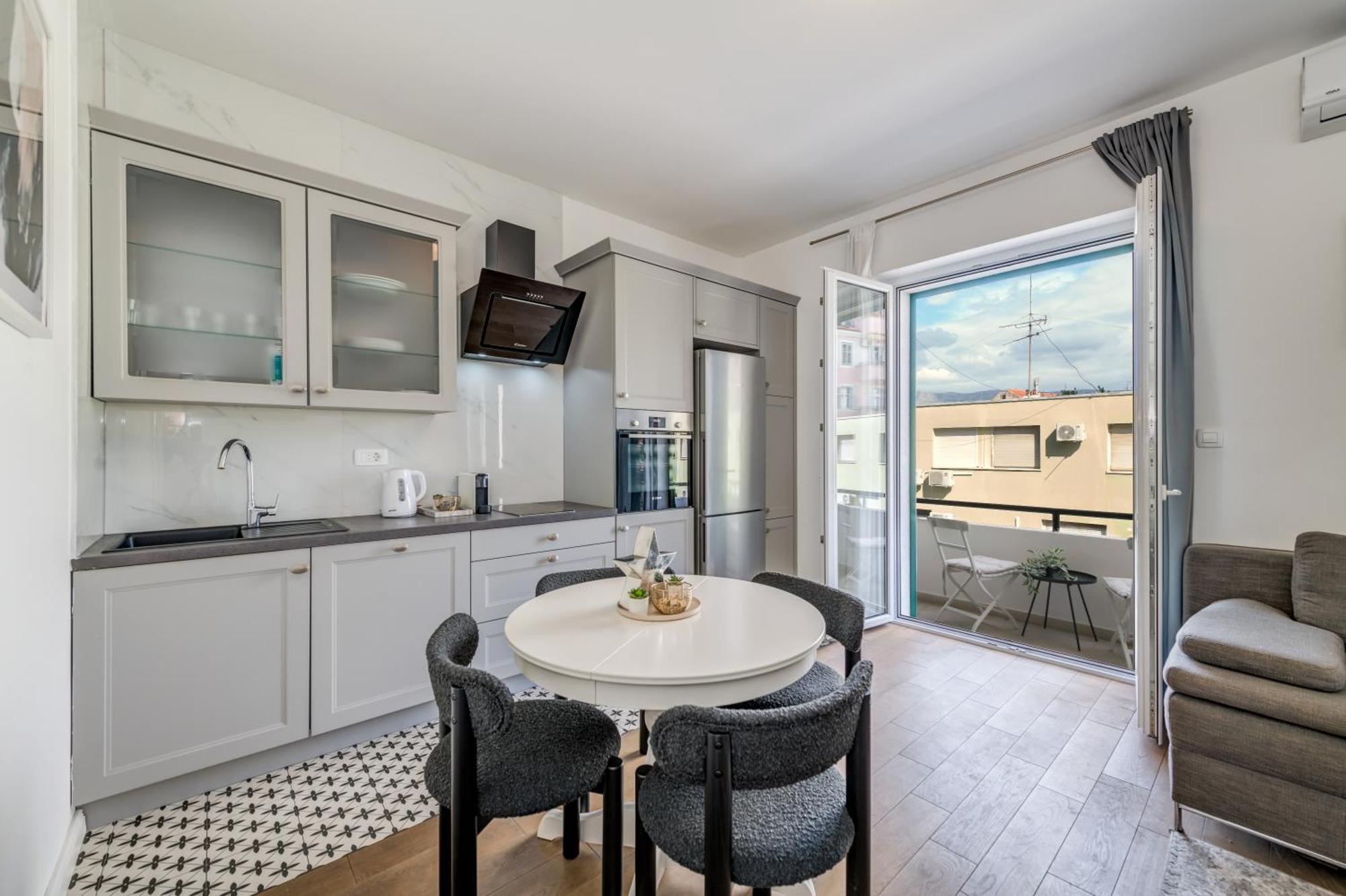 Finn Luxury Apartment